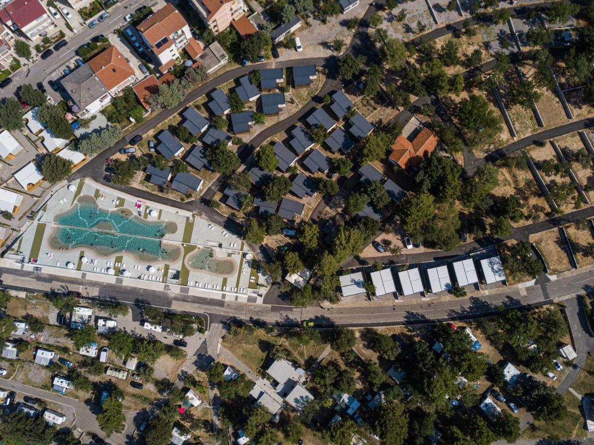 Adrialux Camping Mobile Homes Selce Bagian luar foto